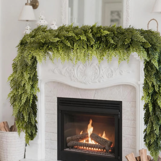Cozy Christmas Garland